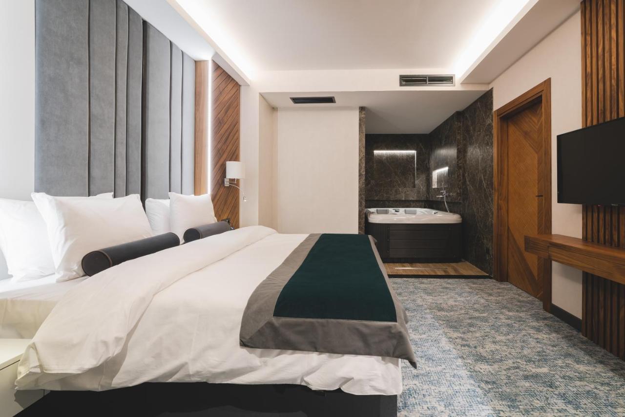 Bristol Hotel Podgorica Eksteriør billede