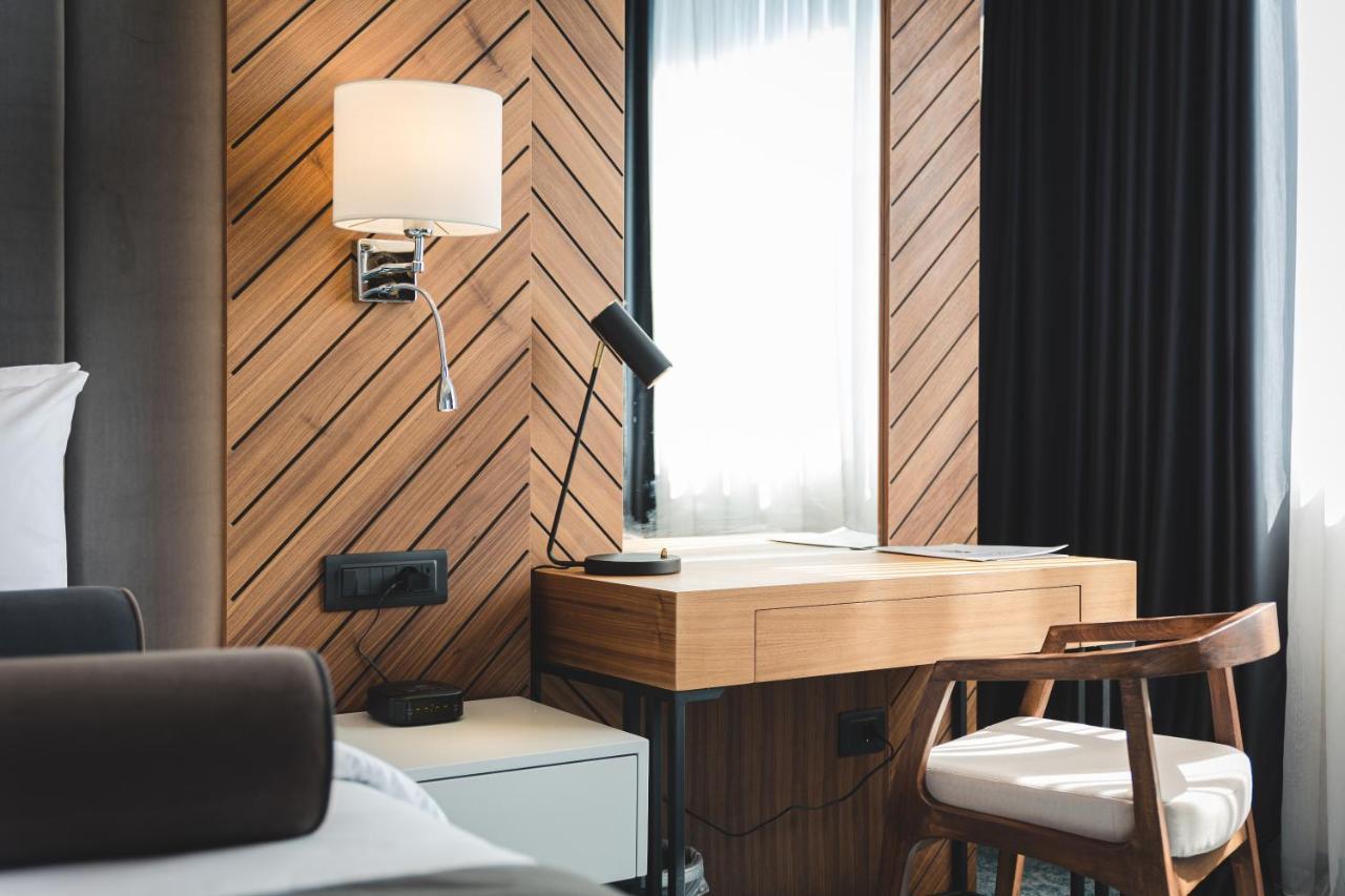 Bristol Hotel Podgorica Eksteriør billede