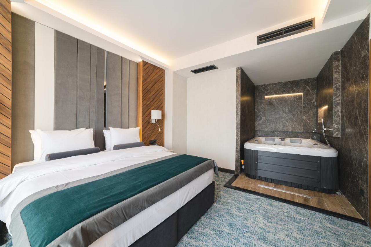 Bristol Hotel Podgorica Eksteriør billede