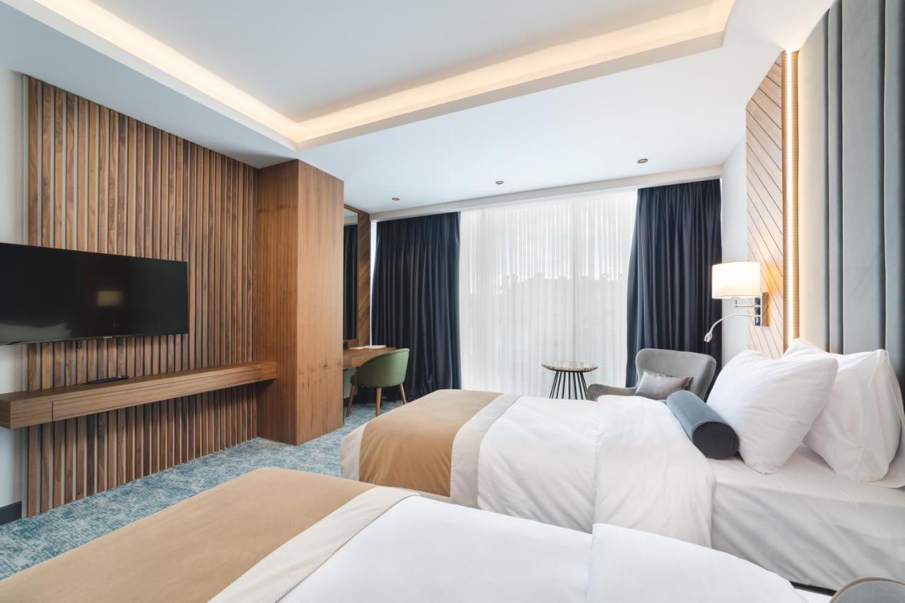 Bristol Hotel Podgorica Eksteriør billede