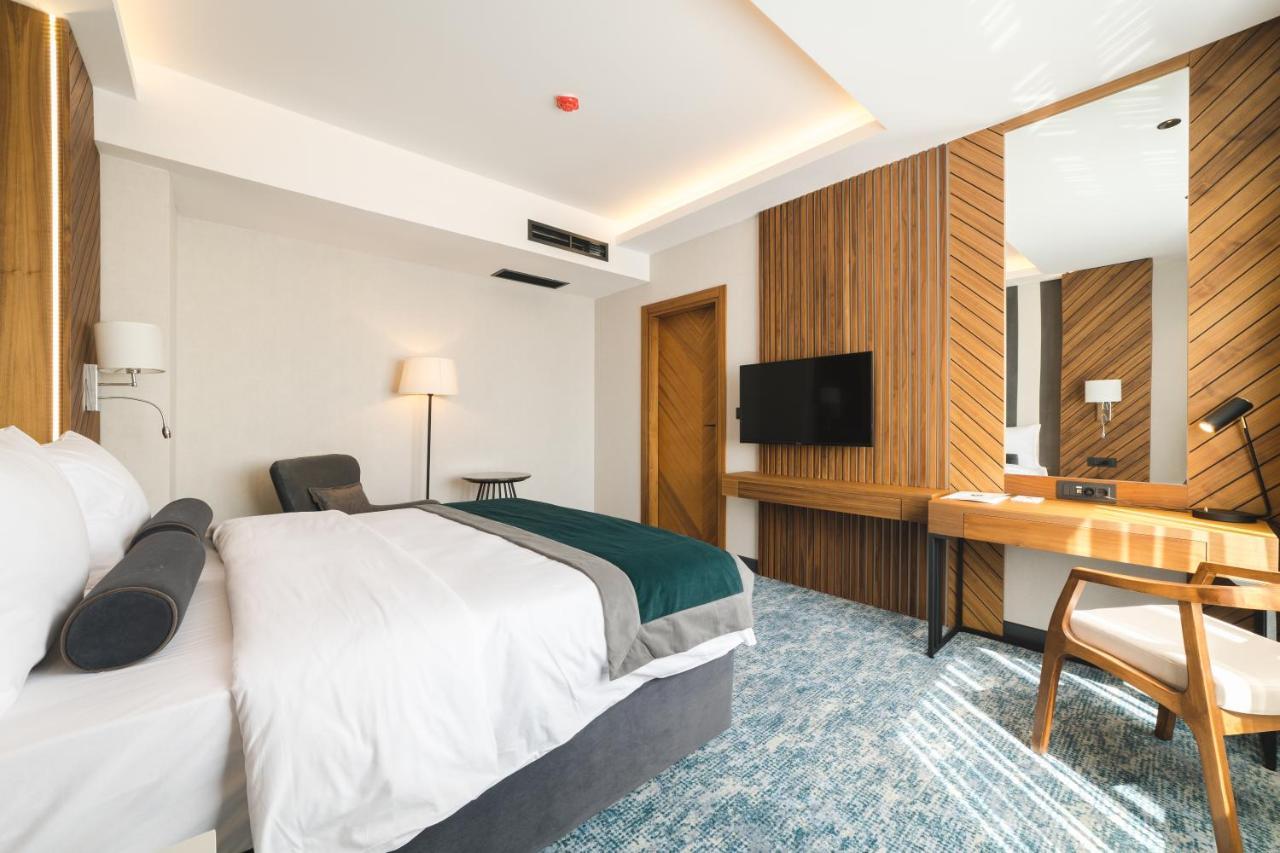 Bristol Hotel Podgorica Eksteriør billede